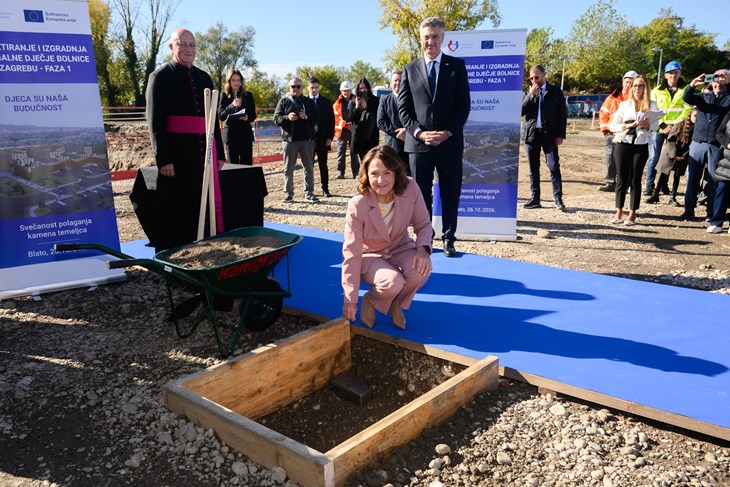 Polaganje kamena temeljca    Foto: Vlada RH