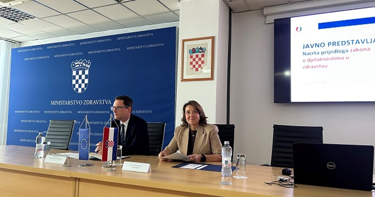Bojan Vidović i Irena Hrstić                                                                                    Foto: Ministarstvo zdravstva